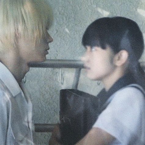 Natsume Mochizuki, Koichiro Hasegawa Masaki Suda Aesthetic, Nana Komatsu And Masaki Suda, Oboreru Knife, Masaki Suda, Komatsu Nana, Nana Komatsu, Wattpad Book Covers, Love Time, Japanese Film