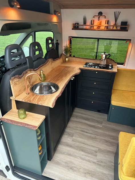 Bespoke Handcrafted New Conversion | Quirky Campers Van Camping Ideas, Renault Master Camper, Van Interior Design, Ducato Camper, Quirky Campers, Tiny House Camper, Van Conversion Interior, Kombi Home, Campervan Life