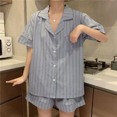 Pyjamas Cute Nightwear, Comfy Trendy Outfits, Cute Nightwear, Striped Pajama Set, Pajamas Aesthetic, Sleepwear Fashion, Pajama Outfits, Cute Sleepwear, Bts Inspired Outfits