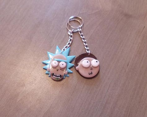 Rick And Morty Earrings, Polymer Clay Rick And Morty, Rick And Morty Diy Gift Ideas, Clay Rick And Morty, Rick And Morty Gift Ideas, Clay Keychain Diy, Rick And Morty Keychain, Clay Aiken, Clay Keychain