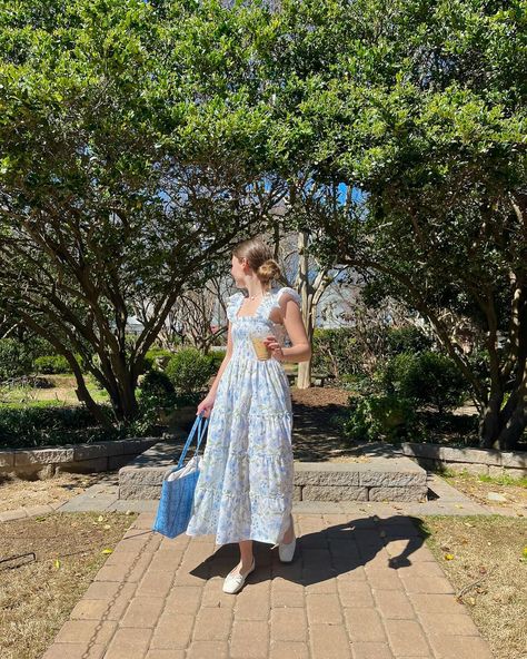 I’ll give you one guess about my favorite color combination… • • Dress is on my LTK 💙 as usual! Or comment for the 🔗 • #coastalcarly #blueandwhite #hillhouse #springdress #dress #springfashion #springoutfit #grandmillennial #classicstyle #coastalstyle #coastalgranddaughter #outfitinspiration #styleinspiration #pinterestinspired #coastalcarolina grandmillenial style | coastal chic | spring dress | floral dress outfit | blue and white | coastal granddaughter | spring outfit | blue and white |... Blue And White Coastal, Floral Dress Outfit, Grandmillenial Style, Floral Dress Outfits, Coastal Granddaughter, My Favorite Color, Coastal Chic, Old World Charm, Dress Outfit