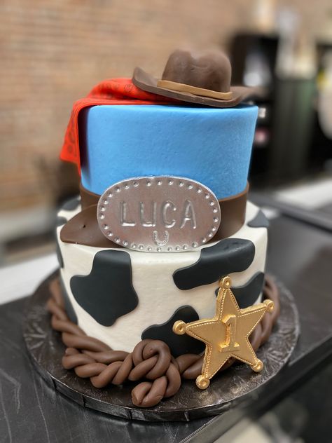 Cowboy Cakes For Boys, 1st Rodeo Birthday Cake, My First Rodeo Cake, Western Theme Cakes, Rodeo Cake, Wild West Birthday Party, Cowboy Birthday Cakes, Cowboy Cake, Wild West Birthday