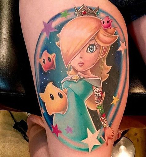 Rosalina with her own Nintendo sleeve by @squablotattoos #rosalina #nintendo #videogametattoo  Thanks Squablo! =D Rosalina Tattoo, Mario Rosalina, Super Mario Tattoo, Random Tattoo Ideas, Nintendo Tattoo, Peach Tattoo, Mario Tattoo, Super Mario Coloring Pages, Mario Princesses