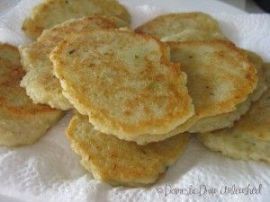 These are like fritters, but for the sake of my fussy Miss 3 we call them pancakes and she loves them. They are great as an accompaniment to a main meal,  for brunch or as an easy dinner just on their own. They are quick to make in the Thermomix and... Leek Rice, Leek Pancakes, Leek Fritters, Failsafe Diet, Pancakes Dairy Free, Failsafe Recipes, Elimination Diet Recipes, Rice Pancakes, Chickpea Pancakes