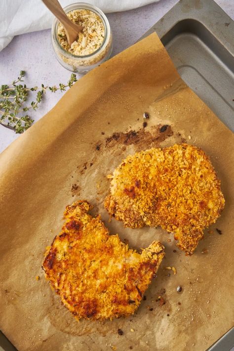 Panko Breaded Pork Chops Panko Breaded Pork Chops, Panko Crusted Pork Chops, Panko Pork Chops, Crusted Pork Chops, Grit Cakes, Perfect Pork Chops, Thick Cut Pork Chops, Breaded Pork Chops, Twice Baked Potatoes Casserole