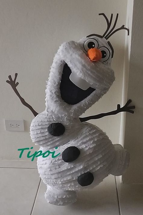 Olaf Pinata, Olaf Birthday Party, Olaf Party, Olaf Birthday, Frozen Decorations, Frozen Bday Party, Deco Ballon, Disney Frozen Birthday, Piñata Ideas