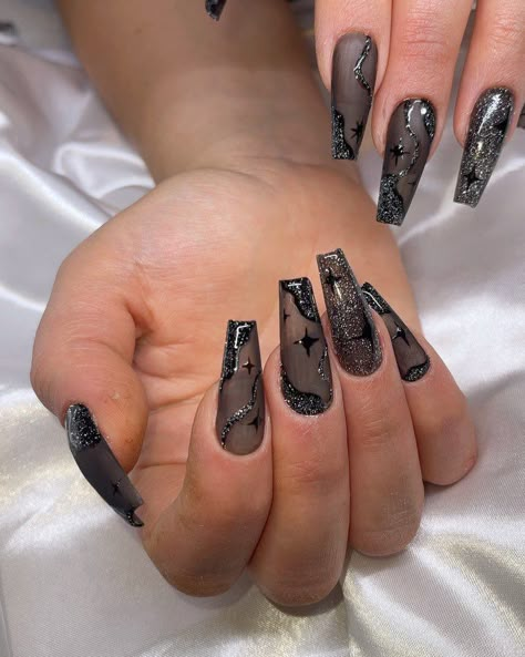 Mixed Nails, Black Coffin Nails, Nail Glam, Matte Nails Design, Grunge Nails, Goth Nails, Spring Nail Designs, Her Nails, Glam Nails