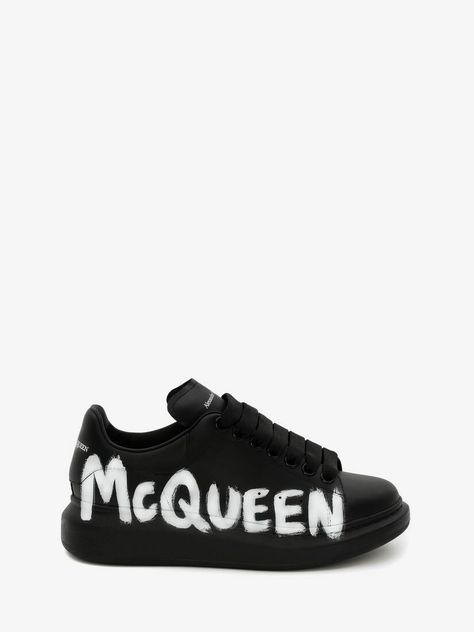 Alexander Mcqueen Designs, Alexander Mcqueen Logo, Mcqueen Sneakers, Black And White Sneakers, Alexander Mcqueen Men, Black Laces, Brunei, White Sneakers, Leather And Lace