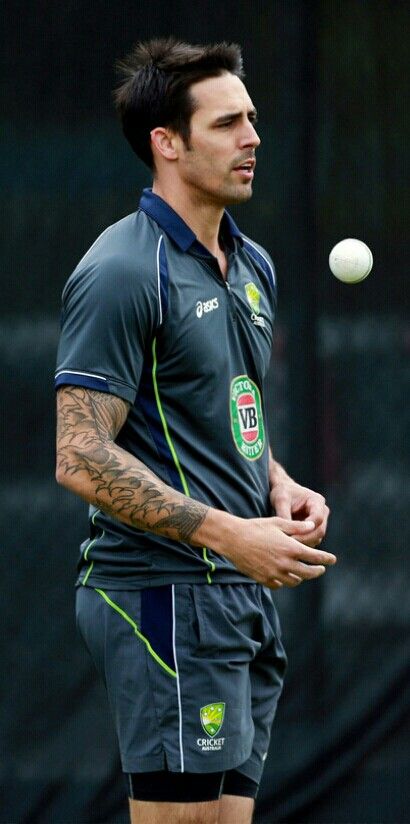 Mitchell Johnson- AUS Cricket Cricket Pictures, Dale Steyn, Sport Cricket, Mitchell Johnson, Brendon Mccullum, History Of Cricket, Kevin Pietersen, Cricket Australia, Fast Bowling