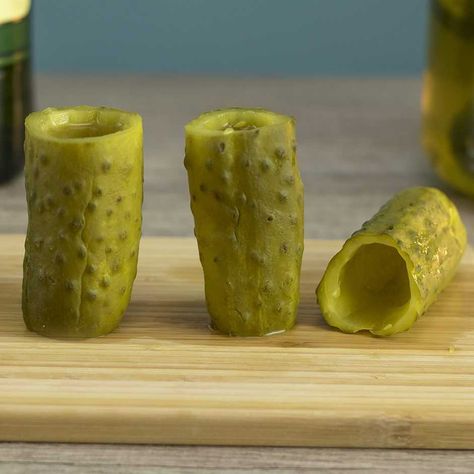 Pickle Shot, Pickle Back Shots, Pickle Back, Edible Shot Glasses, Pickle Vodka, Shooter Recipes, Vodka Mixes, Vinegar Cucumbers, In A Pickle