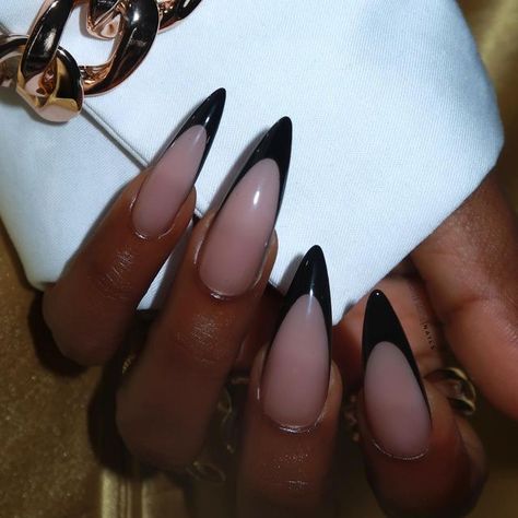 French Stiletto Nails, Black Nails Design, Black French Nails, Black Almond Nails, Acrylic Nails Stiletto, Black Acrylic Nails, Stiletto Nails Designs, French Acrylic Nails, Black Nail Designs