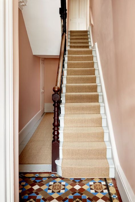 Peach Pink Paint, Hallway Colour Ideas, Pink Hallway, Hallway Paint Colors, Bright Hallway, Maximalist Interior Design, Hallway Paint, Hallway Colours, Maximalist Interior