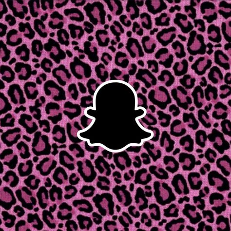 Pink leopard print 2000’s icon Snapchat Y2k Icon, Y2k Phone Icon, Alt Widgets, Pink Y2k Icon, Pink Snapchat Icon, Glamour Leopard, Y2k App Icons, Phone Makeover, 2000 Aesthetic