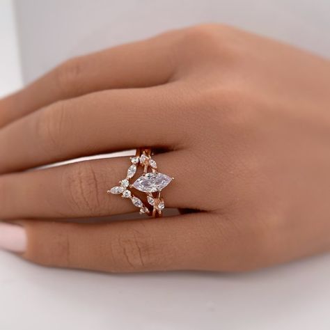 1.00ct Marquise Moissanite Engagement Ring 14k Real Gold Art - Etsy Marquise Engagement Ring Gold, Marquis Engagement Rings, Marquise Ring Setting, Gold Art Deco Engagement Ring, Marquise Moissanite Engagement Ring, Engagement Ring Leaf, Marquise Wedding Ring, Unusual Wedding Rings, Marquise Engagement Ring