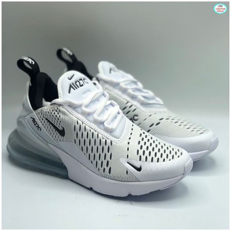 Preppy Nike Running Shoes, Wishlist Ideas I Want, Shoe Ideas For Women, Nike Running Shoes For Women, White Nike Running Shoes, Shoes 270, Best Shoes For Women, Cute Running Shoes, Thursday Outfit