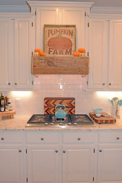 Rustic Range Hood, Rustic Kitchen Cabinets, Kitchen Rustic, Cooker Hood, Farmhouse Kitchen Cabinets, Kitchen Hoods, Diy Kitchen Cabinets, Range Hoods, Carbon Filter