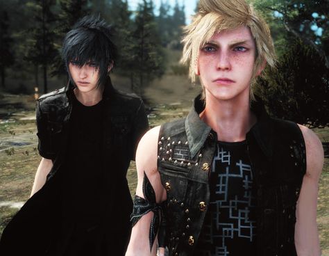 Prompto & Noctis Final Fantasy Xv Prompto, Prompto Argentum, Zack Fair, Final Fantasy Cloud, Vincent Valentine, Final Fantasy X, Fantasy Collection, Cloud Strife, Final Fantasy Xv