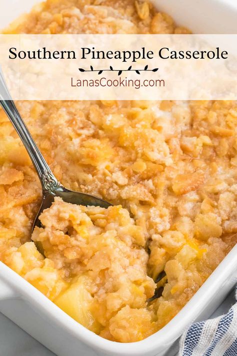 Southern Pineapple Casserole Pineapple Souffle Recipe, Pineapple Casserole Recipe, Cheese And Pineapple, Green Salad Dressing, Pineapple Casserole, Cracker Toppings, Pineapple Salad, Fruit Crisp, Cheese Casserole