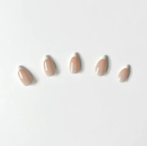 french manicure nails press on nails short almond high quality #womensfashion #naildesign #springnails #nails #naildesigntrends Classy Old Money, Nails Short Almond, Nails Press, French Manicure Nails, Press On Nails Short, Short Almond, Aesthetic Nails, Gel Press, Manicure Nails