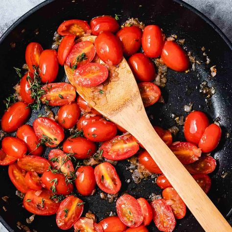 Sautéed Tomatoes with Shallots — Cooking in The Keys Tomato Side Dish, Sautéed Tomatoes, Tomato Side Dishes, Sauteed Tomatoes, Summer Tomato, Brunch Ideas, Grape Tomatoes, Tomato Recipes, Fresh Thyme