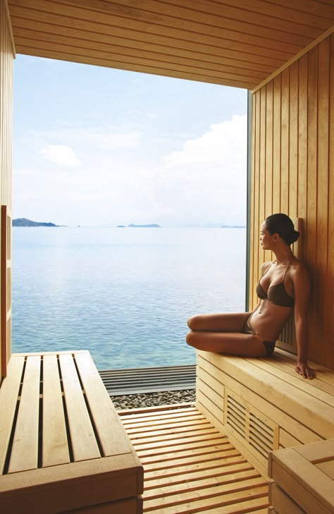 Sauna With A View, Sauna House, Sauna Steam Room, Piscina Interior, Spa Sauna, Finnish Sauna, Sauna Design, Steam Sauna, Outdoor Sauna