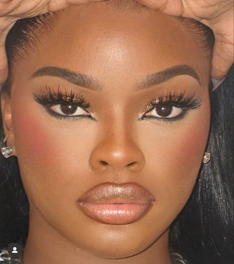 city girls yung miami caresha santana jatavia jt period 2000s Makeup Looks, Brown Girls Makeup, Brown Skin Makeup, Glam Makeup Look, Cute Makeup Looks, Face Card, Glamour Makeup, September 19, Dark Skin Makeup