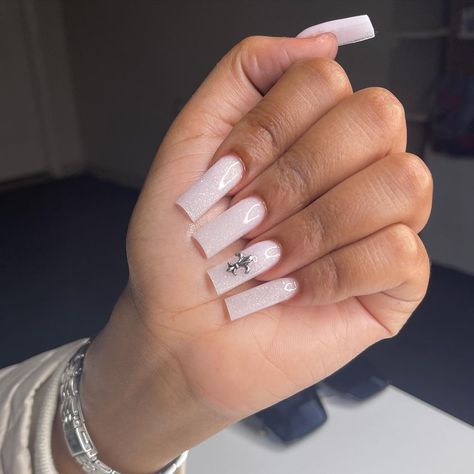 Acrylic Nail Set, Sweater Nails, Colored Acrylic Nails, French Tip Acrylic Nails, Dope Nail Designs, Short Square Acrylic Nails, Long Acrylic Nails Coffin, Design Nails, Bling Acrylic Nails