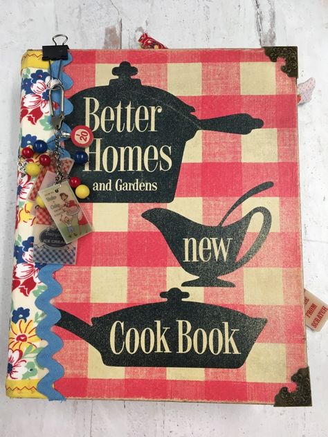 Cookbook Junk Journal, Scrapbook Recipe Book, Books Journal, Altered Book Journal, Recipe Scrapbook, Diy Journal Books, Black Color Hairstyles, Color Hairstyles, Vintage Junk