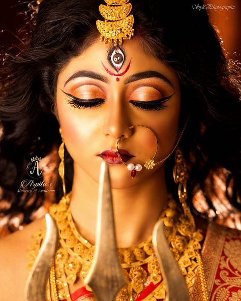 Sayak Chakraborty on Instagram: “Face @susmitadey.sr Mua @arpitas_bridal_makeup Photographer @sayak_chuckervertii…” Navratri Devi Images, Maa Durga Photo, Goddess Makeup, Indian Goddess Kali, Durga Ji, Durga Kali, Makeup Photoshoot, Bengali Bridal Makeup, Vaishno Devi