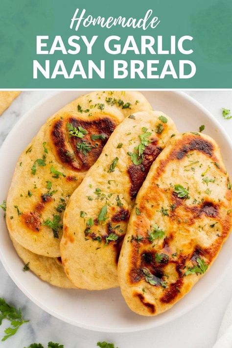 Learn how to make easy garlic naan bread with our step-by-step recipe. Use it as an accompaniment to Indian curries, soups and stews, or as its own snack or appetizer. via @irena_macri Paleo Naan Bread, Easy Garlic Naan, Garlic Naan Bread Recipe, Easy Indian Appetizers, Garlic Naan Bread, Healthy Side Recipes, Indian Appetizer Recipes, Naan Bread Recipe, Indian Appetizers