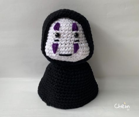 Crochet your own ‘No Face’ - Spirited Away(Ghibli Studio) No Face Free Crochet Pattern, Crochet No Face Bag, Ghibli Amigurumi Free Pattern, Studio Ghibli Crochet Amigurumi, No Face Amigurumi, Ghibli Studio, Amigurumi Tutorial, No Face, T Love