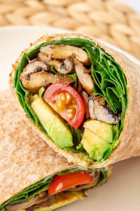 Easy Mushroom Wraps - Vegan on Board Vegan Spinach Recipes, Mushroom Wrap, Spinach Tortilla Wraps, Spinach Pasta Sauce, Healthy Morning Smoothies, Vegan Spinach Artichoke Dip, Spinach Avocado, Vegan Tzatziki, Vegan Spinach