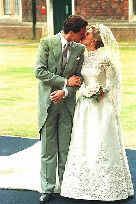 Marie-Chantal's Wedding Dress Prince Pavlos Of Greece, Pavlos Of Greece, Expensive Wedding Dress, Greek Royalty, Royal Wedding Gowns, Kim Zolciak, Greek Royal Family, Real Life Princesses, Marie Chantal