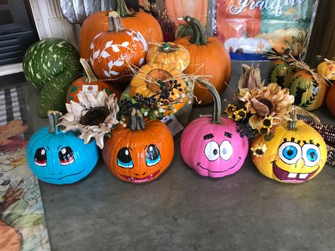 Charmander Pumpkin Painting, Painted Pokemon Pumpkins, Charmander Pumpkin, Squirtle Pumpkin, Pokemon Pumpkin Painting, Spongebob Pumpkin, Pokemon Pumpkin, Halloween Pumpkins Carvings Designs, Creative Pumpkin Painting