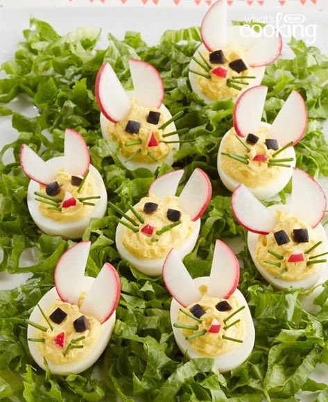 Easter Deviled Eggs Recipe, Easter Deviled Eggs, Easter Feast, Devilled Eggs Recipe Best, Devilled Eggs, Deviled Eggs Easy, Best Deviled Eggs, Easter Appetizers, Decorações Com Comidas