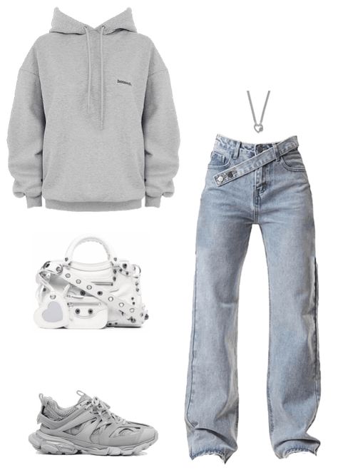 Balenciaga Tracks Outfit Girl, Balcengia Outfit, Balengiaca Outfit, Grey Balenciaga Track Outfit, Cute Balenciaga Outfits, Outfits With Balenciaga Tracks, Fits With Balenciaga Tracks, Balenciaga Outfits Women, Grey Balenciaga Sneakers Outfit