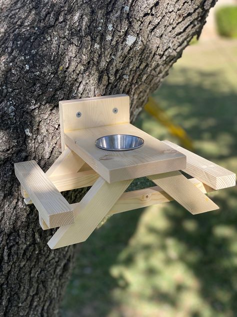 Picnic Table For Squirrels, Squerril Feeder, Squirrel Picnic Table Feeder Plans, Handmade Wood Crafts Ideas, Squirrel Bench, Squirrel Picnic Table Feeder, Squirrel Table, Wooden Squirrel, Squirrel Feeder Diy