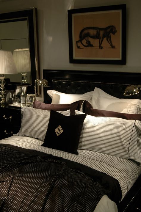 Fashion Foie Gras: Ralph Lauren Home Preview for Autumn Winter 2010 Bedroom Ideas Men, Ralph Lauren Bedroom, Bedroom Design Diy, Perfect Bedroom, Bedroom Decor Ideas, Trendy Bedroom, Pop Design, Ralph Lauren Home, Beautiful Bedrooms