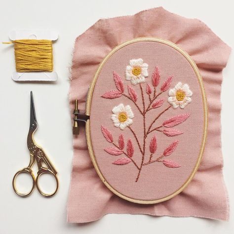 Our embroidery inspiration is coming from @lyrastitch who stitched this pink floss on pink fabric hand embroidery hoop using DMC threads. Vintage Embroidery Transfers, Hand Embroidery Patterns Free, Floral Embroidery Patterns, Embroidery Transfers, Embroidery Patterns Vintage, Embroidery Patterns Free, 자수 디자인, Crewel Embroidery, Hand Embroidery Stitches