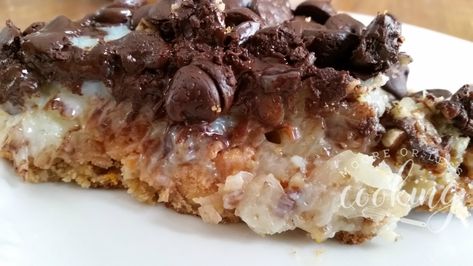 Magic Cookie Bar Pie Magic Cookie Bar, Magic Pie, Magic Cookie Bars, Torte Recipe, Cookie Bar, Sunday Suppers, Cookie Pie, Like Someone, Pies & Tarts