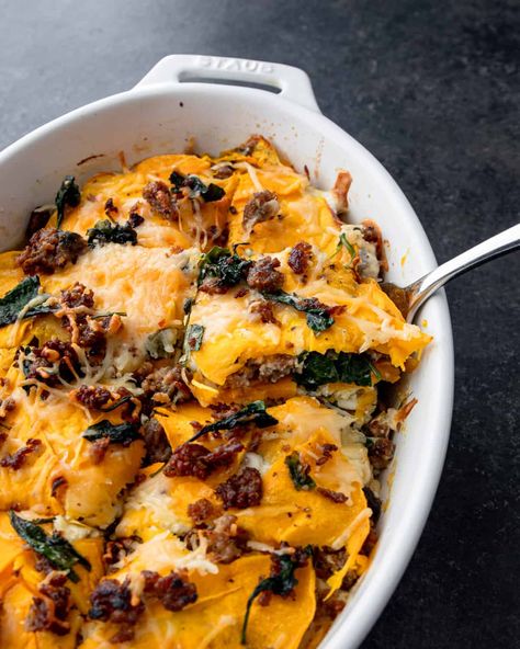 Butternut Lasagna, Creamy Lasagna, Butternut Squash Lasagna Recipe, Cheesy Vegetable, Italian Sausage Lasagna, Squash Lasagna, Butternut Squash Lasagna, Yummy Veggies, Spinach Casserole