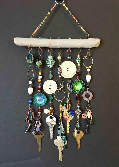 Carillons Diy, Wind Chimes Homemade, Key Crafts, Wind Chimes Craft, Painting Concrete Porch, Ballerina Art, Art Perle, Diy Wind Chimes, Concrete Porch