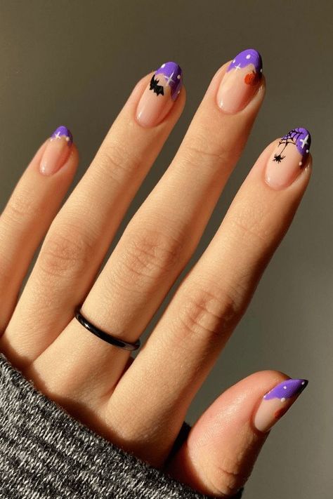 60 Must-Try DIY Halloween Nail Art Ideas for a Creepy Cool Look 61 Colourful Halloween Nails, Autumn Halloween Nails, Autumn Board, Halloween Nails Diy, Space Nails, Halloween Acrylic Nails, Cute Halloween Nails, Halloween Nail Designs, Halloween Nail