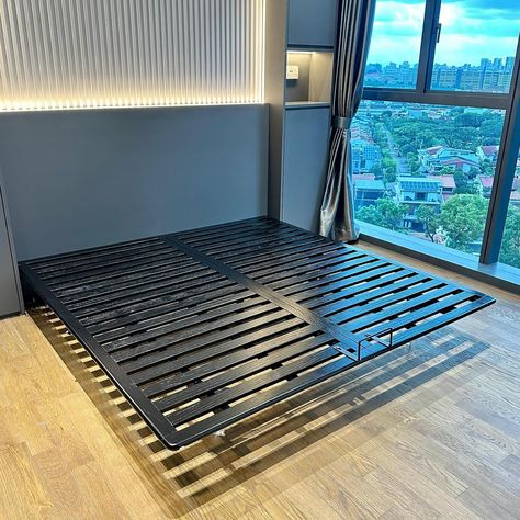 Experience the sleek elegance of our Minimalist Wood Floating Bed. Crafted from high-quality materials, including solid oak wood bed slats and a solid ashwood frame, complemented by metal legs with a matte black powder-coated finish. 💫 Customize your comfort with its adjustable 270mm slat height. 🔍Minimalist Wood Floating Bed ANJA - $1098.90 🔍https://lofthome.com/collections/bed-frame/products/floating-bed-anja #lofthomefurniture#MinimalistLiving #SleekDesign 🛏️✨#BTOsg Floating Bed, Loft House, Wood Bed, Bed Slats, Wood Beds, Oak Wood, Solid Oak, Bed Frame, Powder Coated