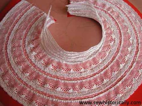 How To Make An Edwardian Lace Yoke (Tutorial) | Sew historically Edwardian Blouse Pattern, Edwardian Belt, The Edwardian Era, Victorian Collar, Lace Sewing, Collars Diy, Fashion Tutorial, Heirloom Sewing, Standing Collar