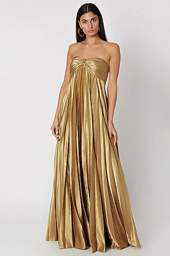 Tube Gown, Best Gowns, Vibrant Dress, Floral Gown, Dress Gold, Poplin Dress, Indian Fashion Designers, Bow Design, Formal Looks