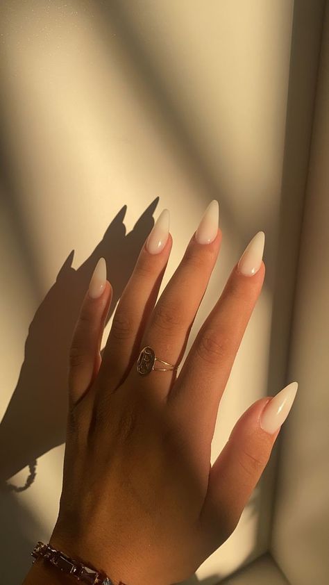 Milky Nails, Snap Friends, Casual Nails, Work Nails, Classy Acrylic Nails, Chinese Symbols, Acrylic Nails Coffin Short, Elegant Nails, Classy Nails