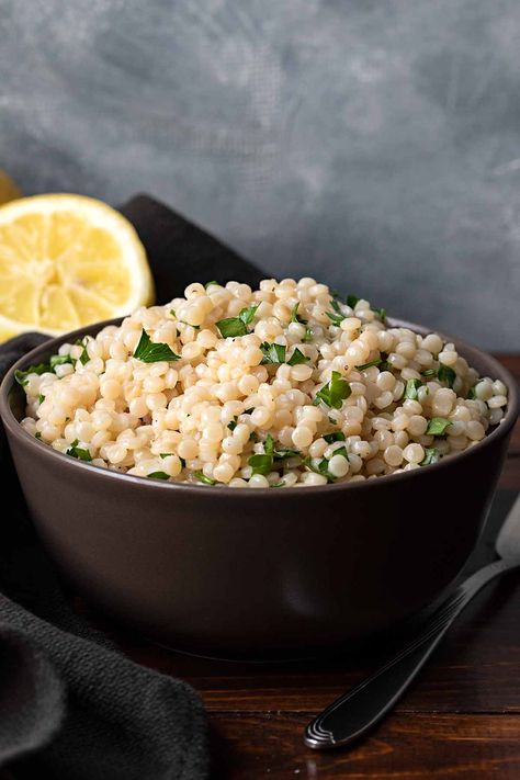 Best Lemon Garlic Pearl Couscous Recipe - The Hungry Bites Greek Beef Stew, Pearl Couscous Recipes, Making Couscous, Tiny Pasta, Couscous Recipe, Pearl Couscous, Sides Recipes, Feta Recipes, Roasted Vegetable Recipes