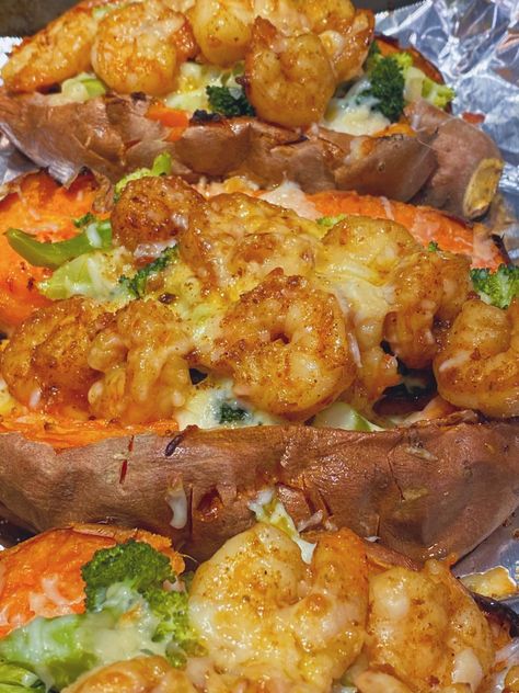 Stuffed Sweet Potato Recipes Beef, Loaded Shrimp And Broccoli Baked Potato, Stuffed Potatoes With Shrimp, Shrimp And Broccoli Baked Potato, Shrimp Potatoes And Broccoli, Shrimp And Sweet Potatoes Recipes, Shrimp With Sweet Potato, Sweet Potato And Shrimp Recipes, Sweet Potatoes And Shrimp