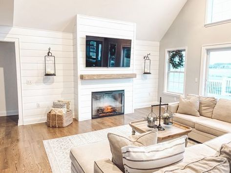 Farmhouse Cottage Plans, Dimplex Fireplace, Shiplap Living Room, Lakehouse Living Room, Pool Fireplace, Weathered Concrete, Dimplex Electric Fireplace, Built In Electric Fireplace, Shiplap Fireplace